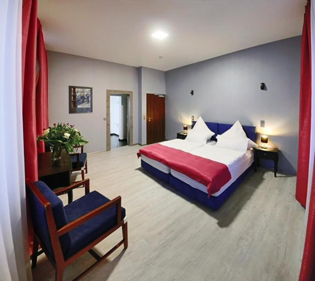 Hotel Am Markt Oebisfelde Экстерьер фото