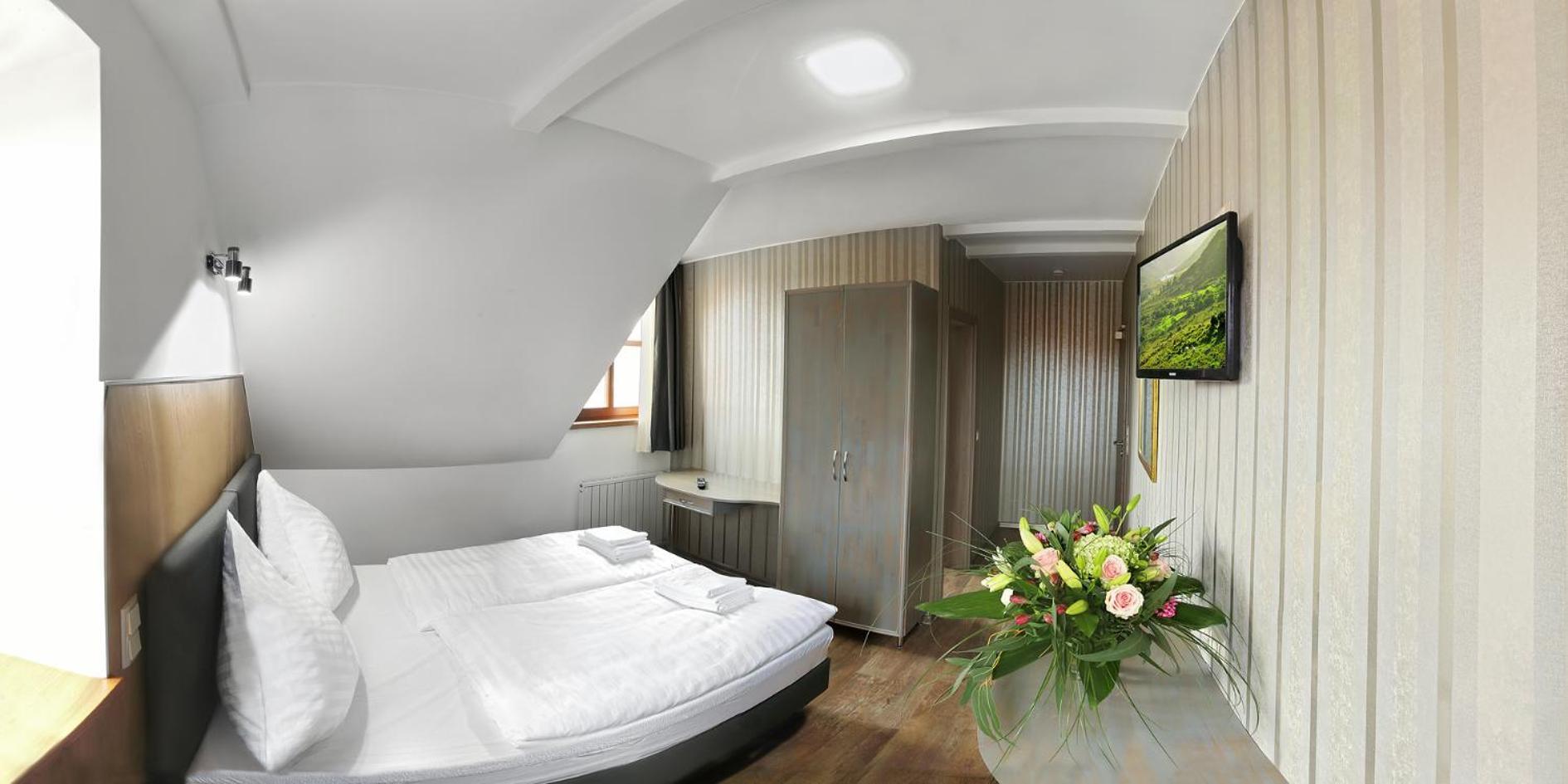 Hotel Am Markt Oebisfelde Экстерьер фото