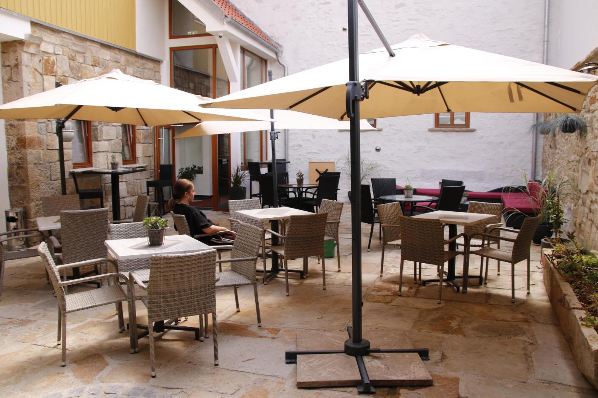 Hotel Am Markt Oebisfelde Экстерьер фото