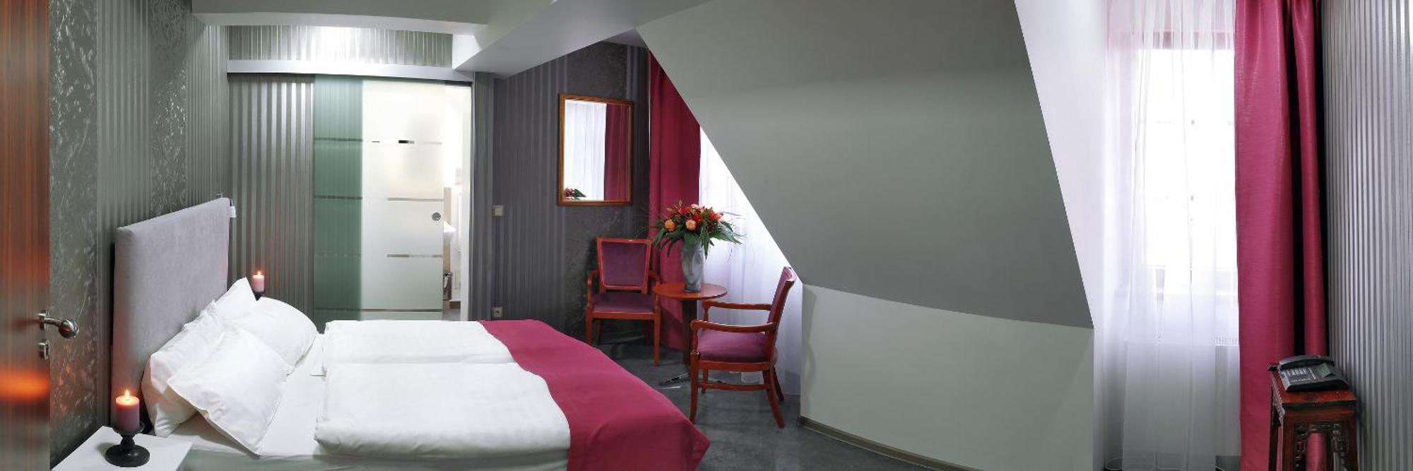 Hotel Am Markt Oebisfelde Экстерьер фото